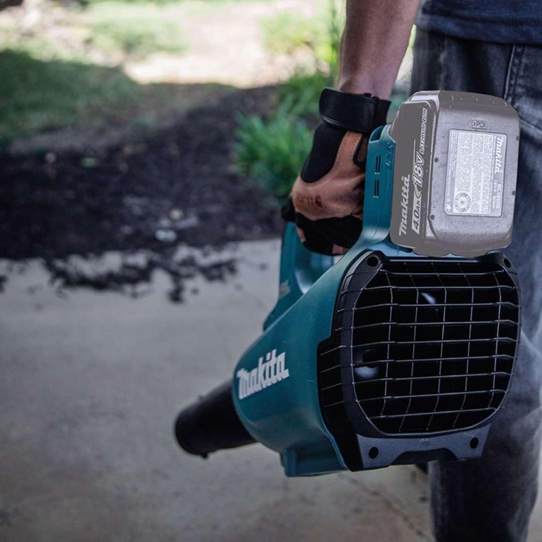 Makita DUB184RT 18V LXT Brushless Blower Set – Includes 1 x 5.0Ah Battery and Charger