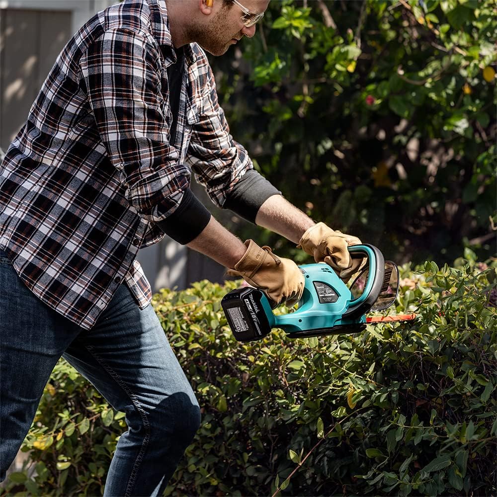 Makita DUH523Z 18V LXT Cordless Hedge Trimmer – 52cm (Body Only)